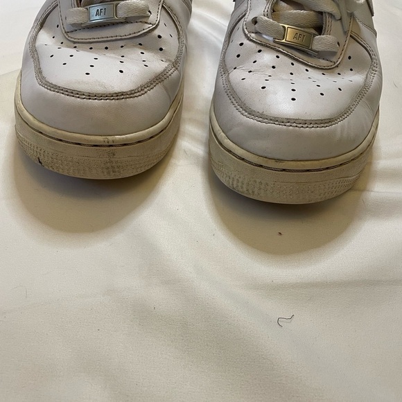 Men’s Nike size 11 Air Force one shoes - Picture 3 of 11